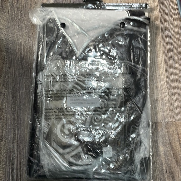 Dreamgirl Glorious Gladiator Costume - Picture 4 of 4